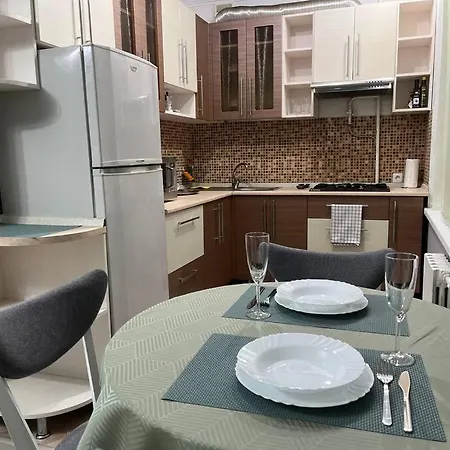 In The Center 1 Bedroom And Living * Chisináu